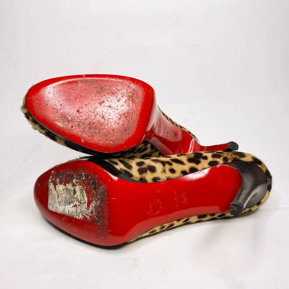Louboutin New Simple Leopard Pumps - Picture 7 of 9